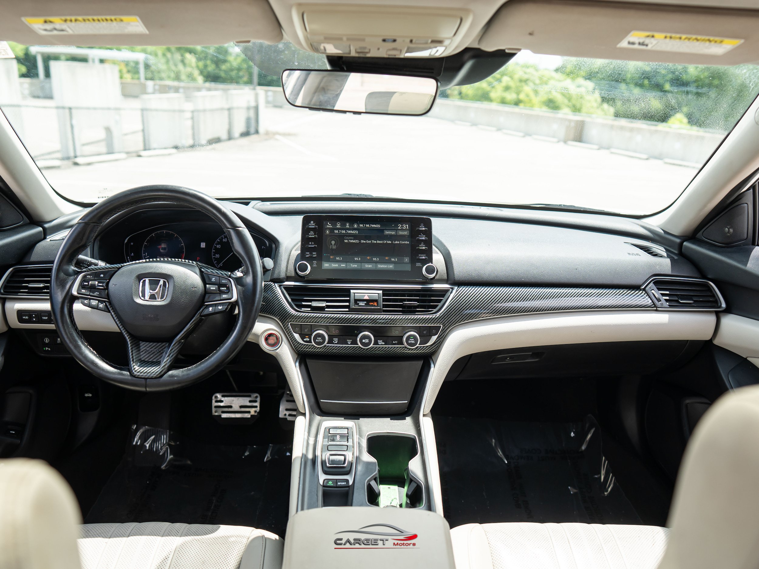 Used 2019 Honda Accord Touring image 12