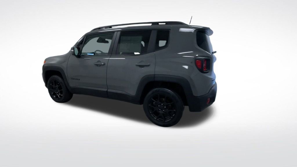 Used 2020 Jeep Renegade Altitude image 6