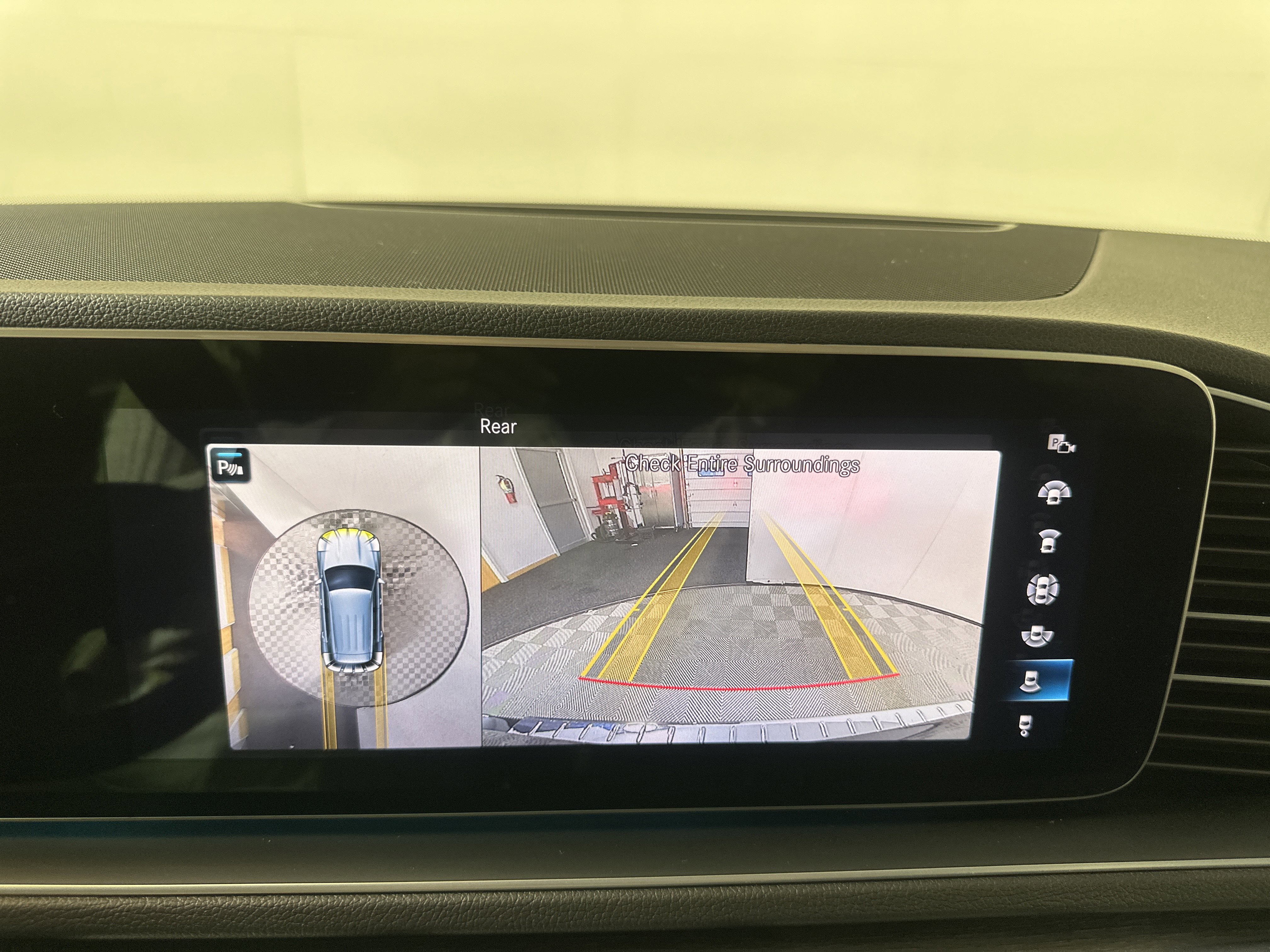 Used 2022 Mercedes-Benz GLE 350 4MATIC image 15