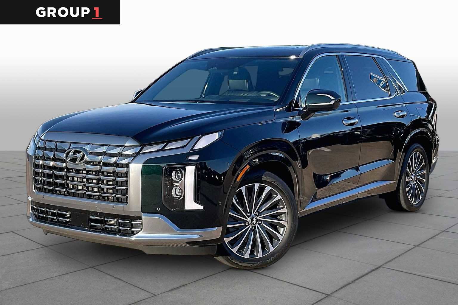 Used 2023 Hyundai Palisade Calligraphy w/ Cargo Package image 1