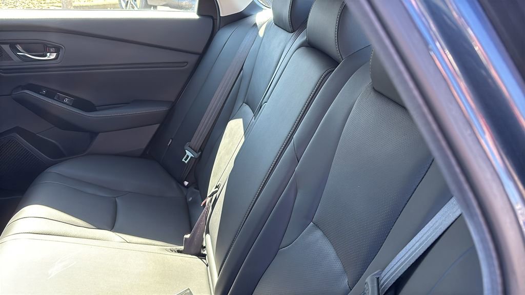 Certified 2025 Honda Accord Touring image 30