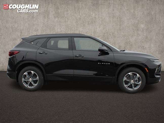 New 2025 Chevrolet Blazer LT w/ Convenience Package image 1