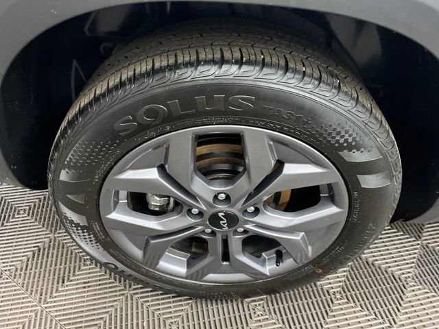 Certified 2024 Kia Seltos S image 27