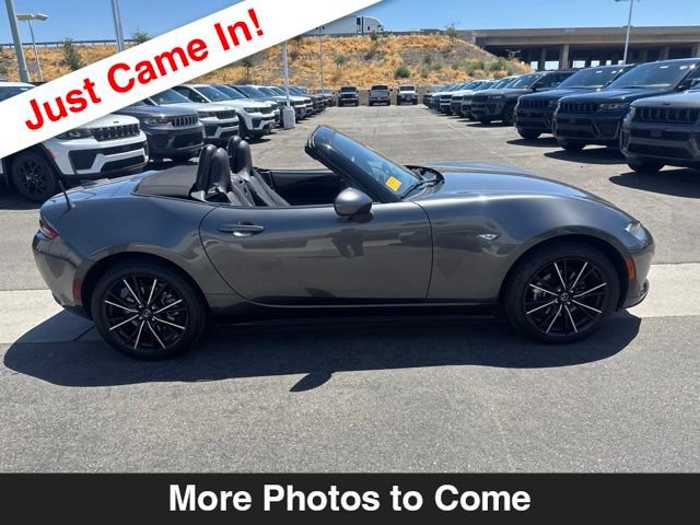 Used 2025 MAZDA MX-5 Miata Grand Touring w/ Weather Package RWD image 7