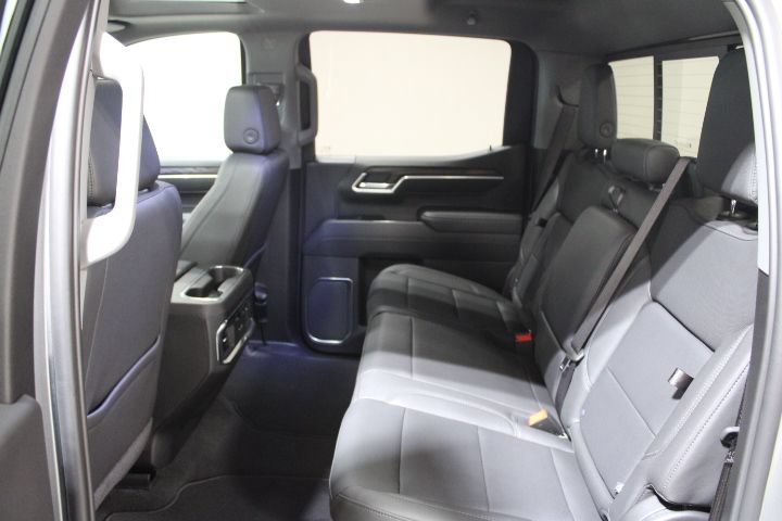 New 2026 GMC Sierra 1500 SLT w/ SLT Premium Plus Package AWD/4WD image 22
