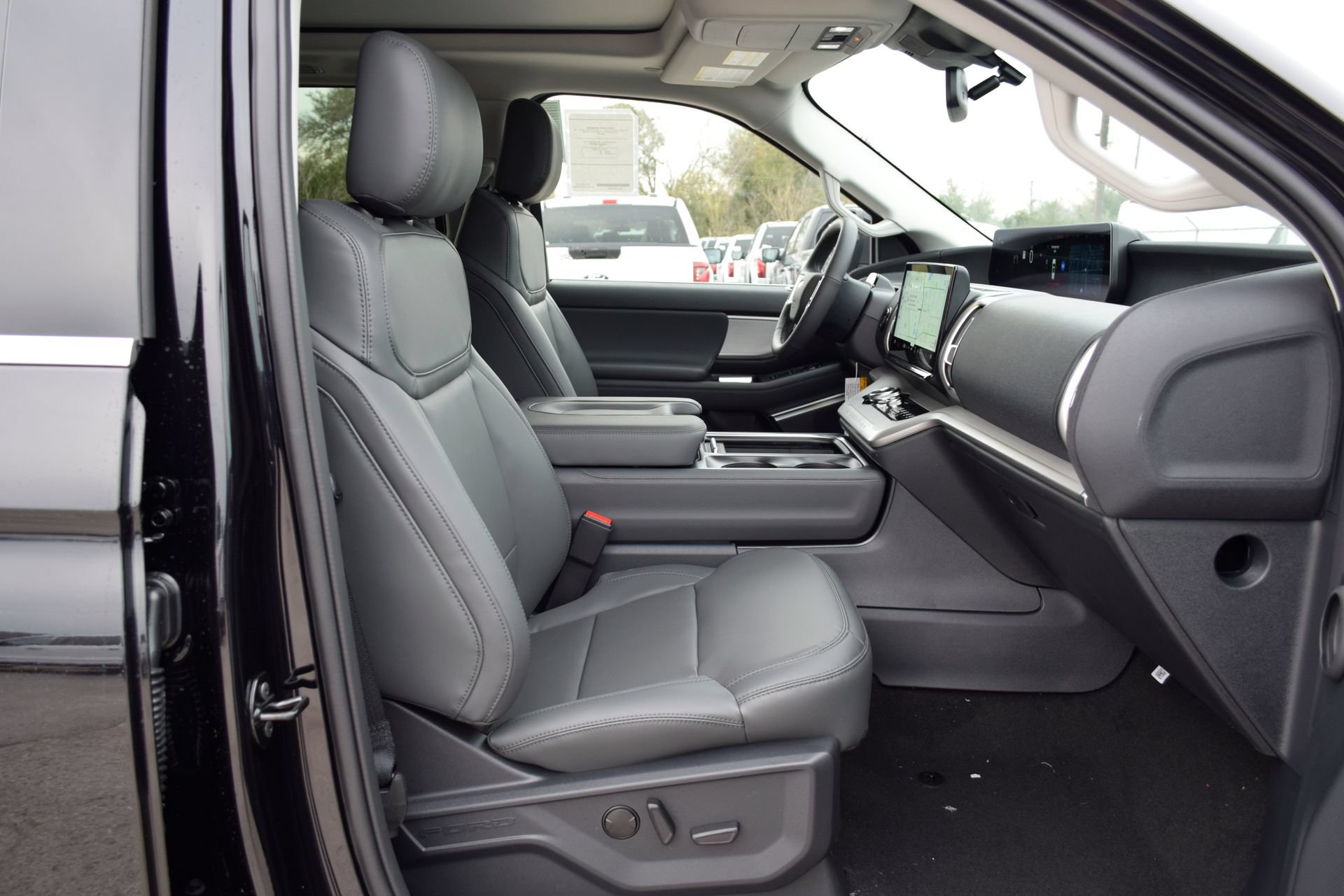 New 2026 Ford Expedition Max Active RWD image 25