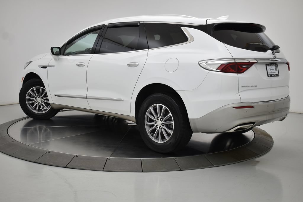 Used 2022 Buick Enclave Essence FWD image 6