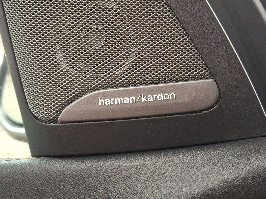 Certified 2023 BMW X7 xDrive40i w/ Premium Package image 25