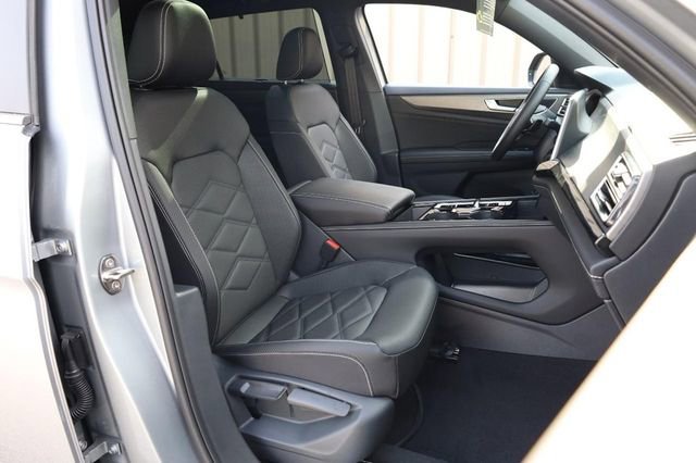 New 2026 Volkswagen Atlas Cross Sport SE image 27