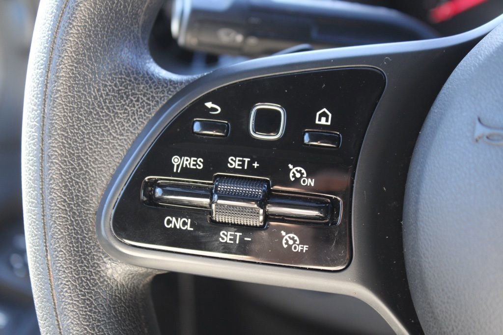 Used 2022 Mercedes-Benz Sprinter 1500 image 47