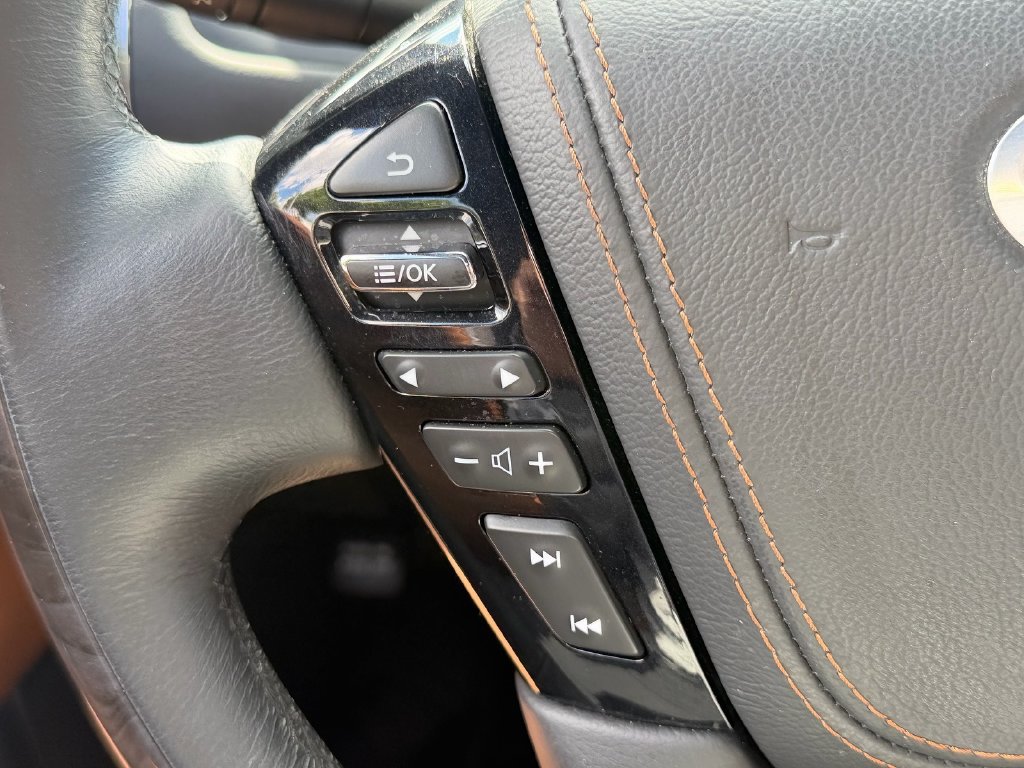 Used 2024 INFINITI QX80 Sensory AWD/4WD image 32