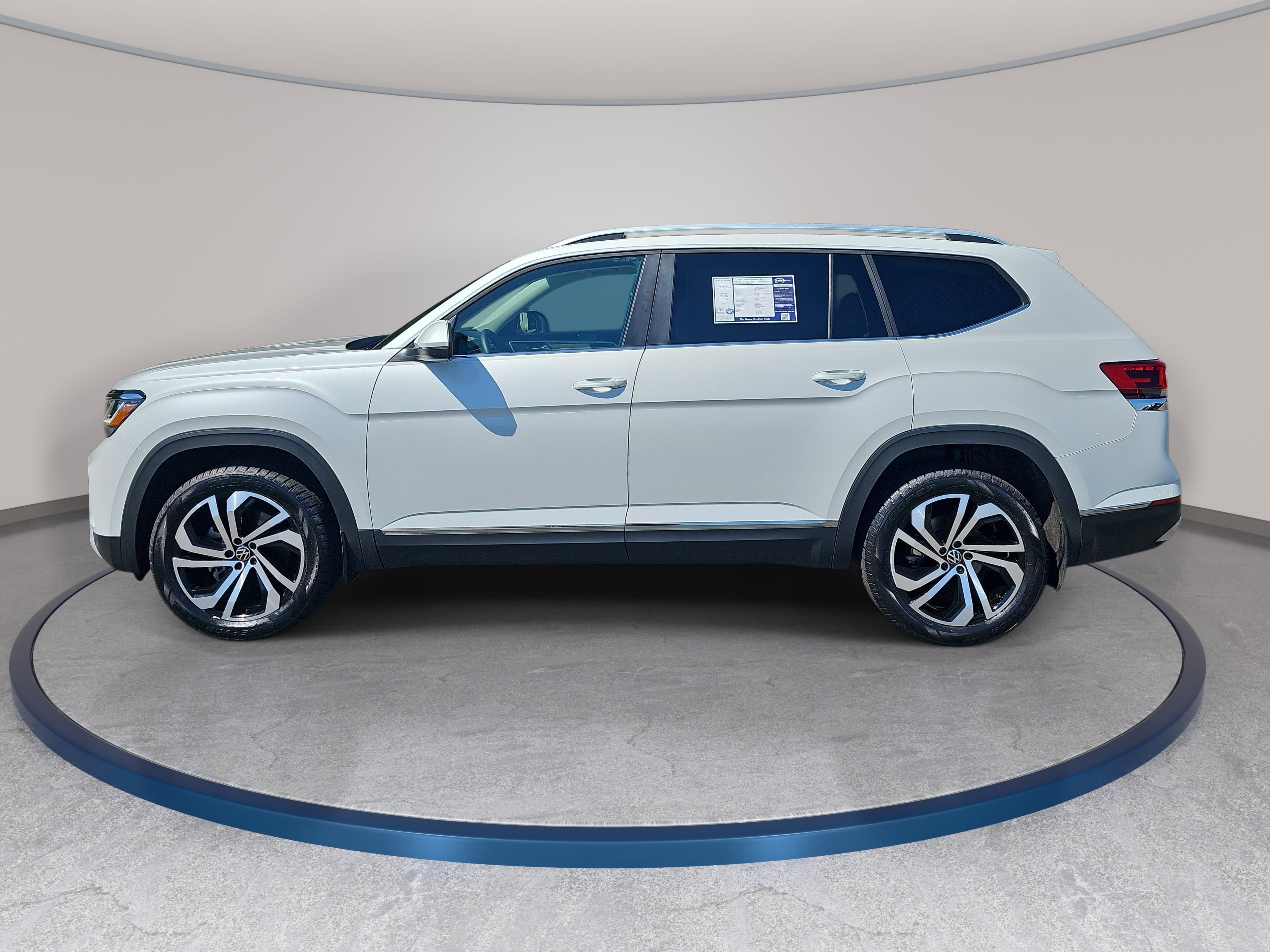Used 2023 Volkswagen Atlas SEL image 6