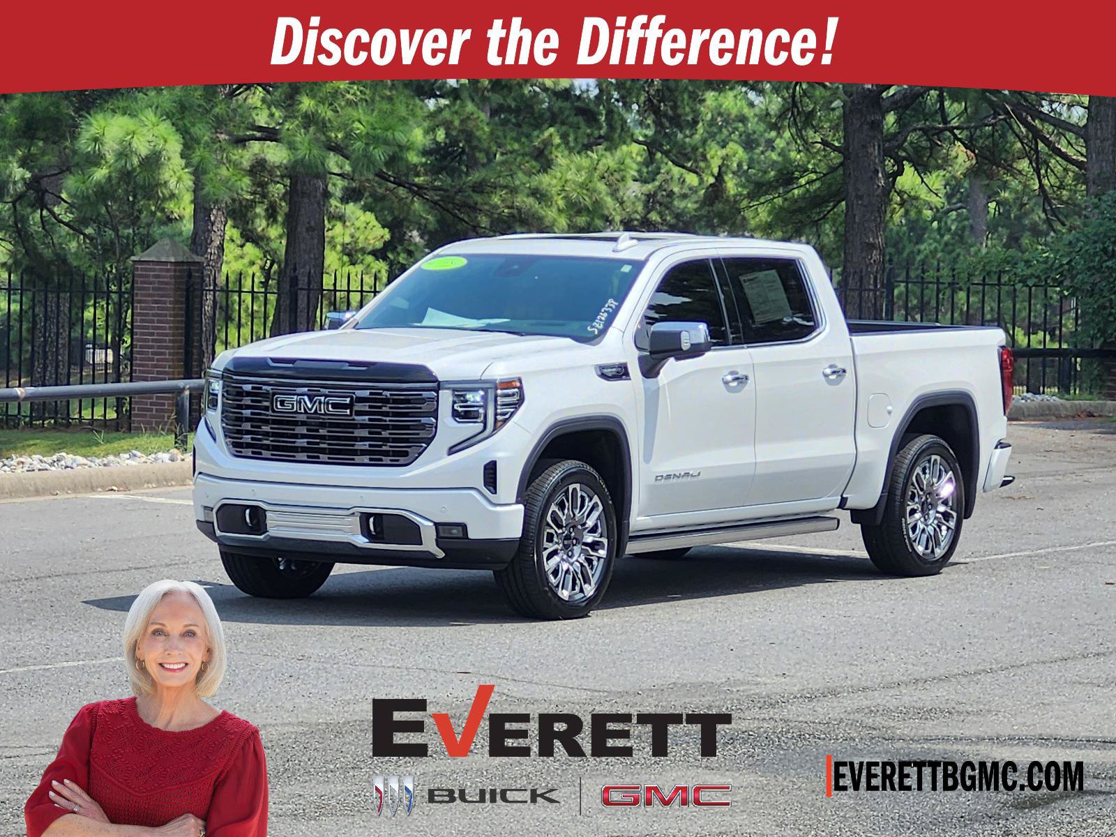 Used 2025 GMC Sierra 1500 Denali Ultimate AWD/4WD image 1