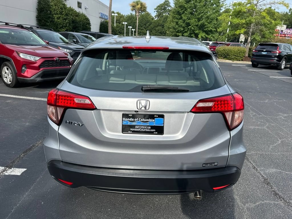 Certified 2018 Honda HR-V LX image 4