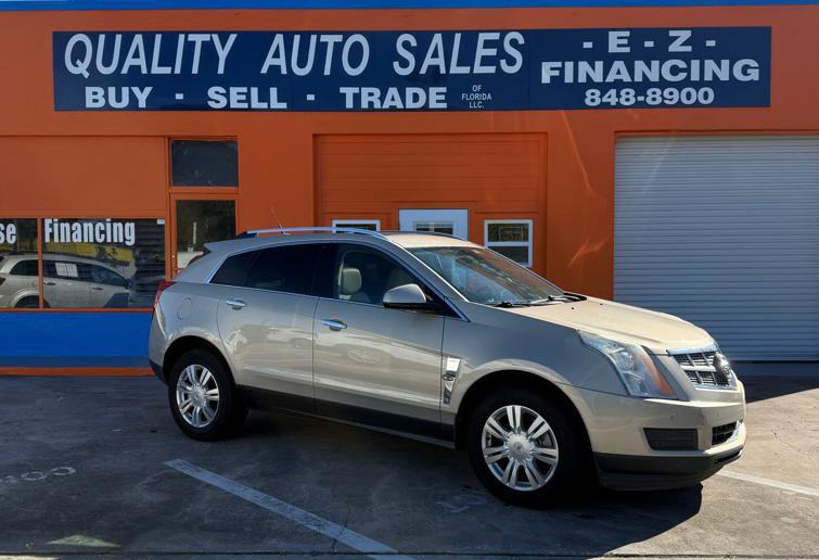 Used 2010 Cadillac SRX Luxury image 1