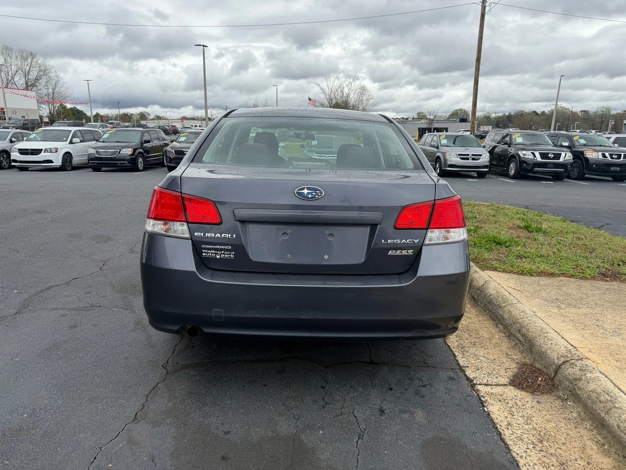 Used 2014 Subaru Legacy 2.5i w/ Alloy Wheel Package AWD/4WD image 6