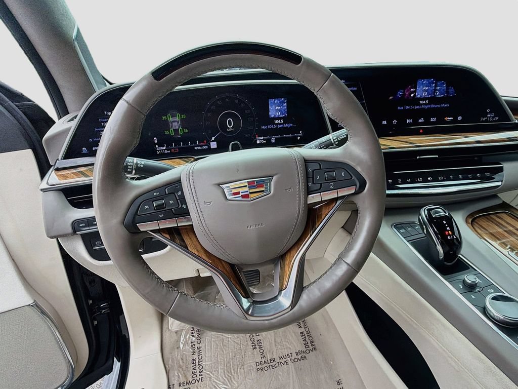 Used 2023 Cadillac Escalade Sport Platinum w/ LPO, ONYX Package AWD/4WD image 11