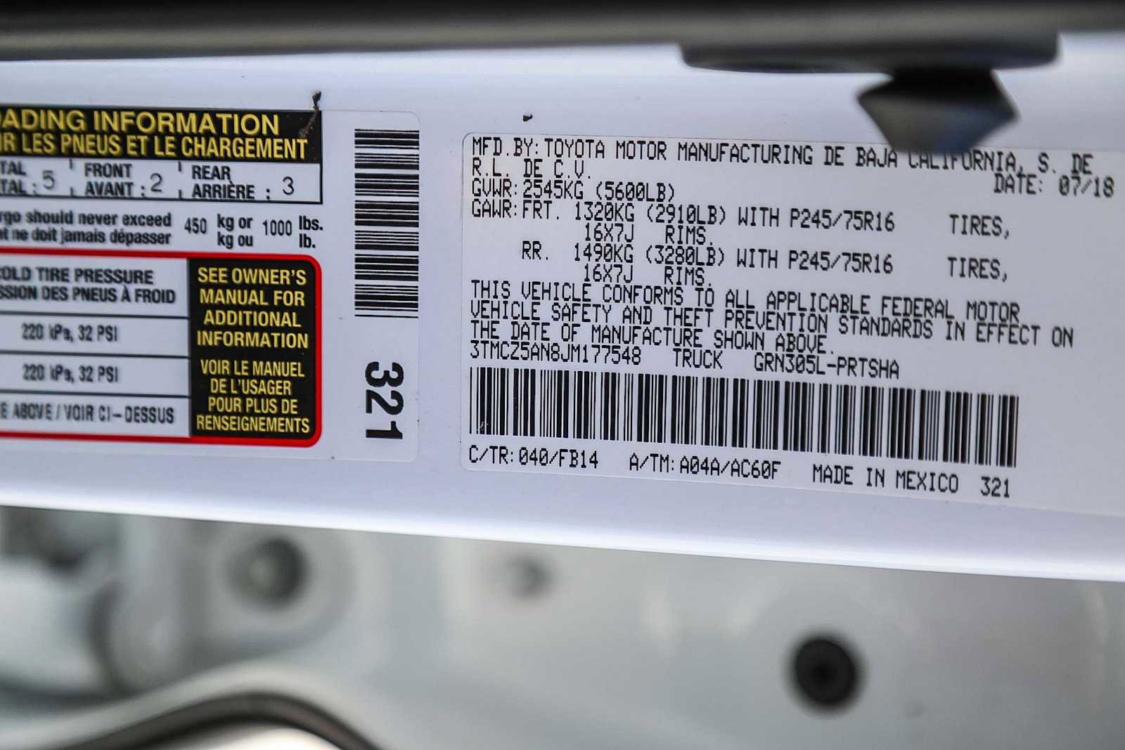 Certified 2018 Toyota Tacoma SR w/ SR Convenience Package image 27