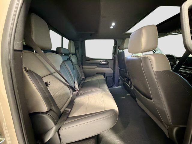 Used 2022 Chevrolet Silverado 1500 ZR2 w/ Technology Package image 24