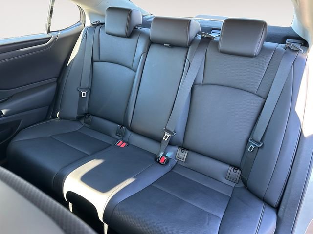 Used 2022 Lexus ES 350 w/ Premium Package image 13