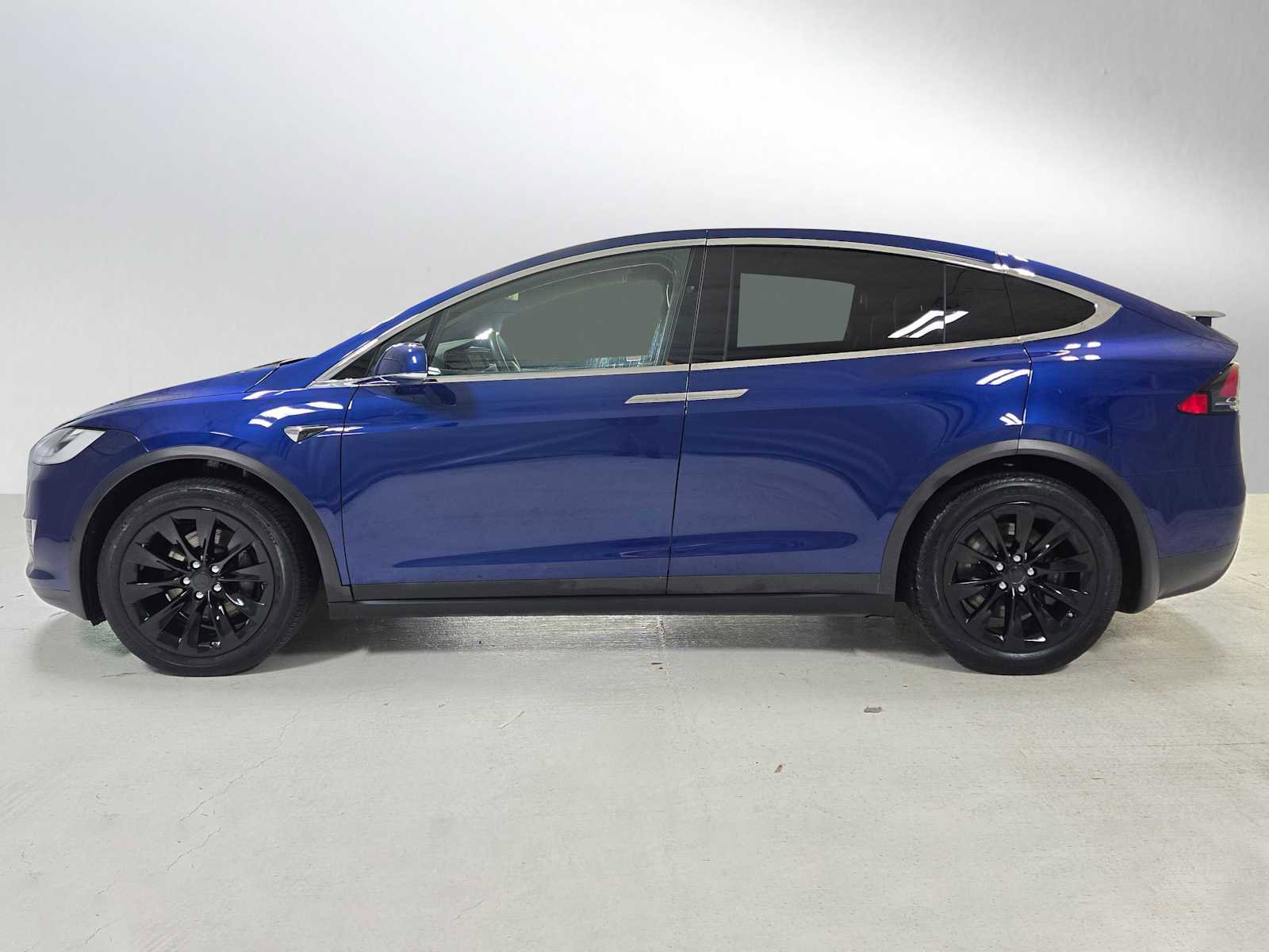 Used 2020 Tesla Model X Long Range image 6