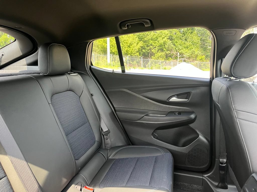 Used 2026 Buick Envista Preferred FWD image 36