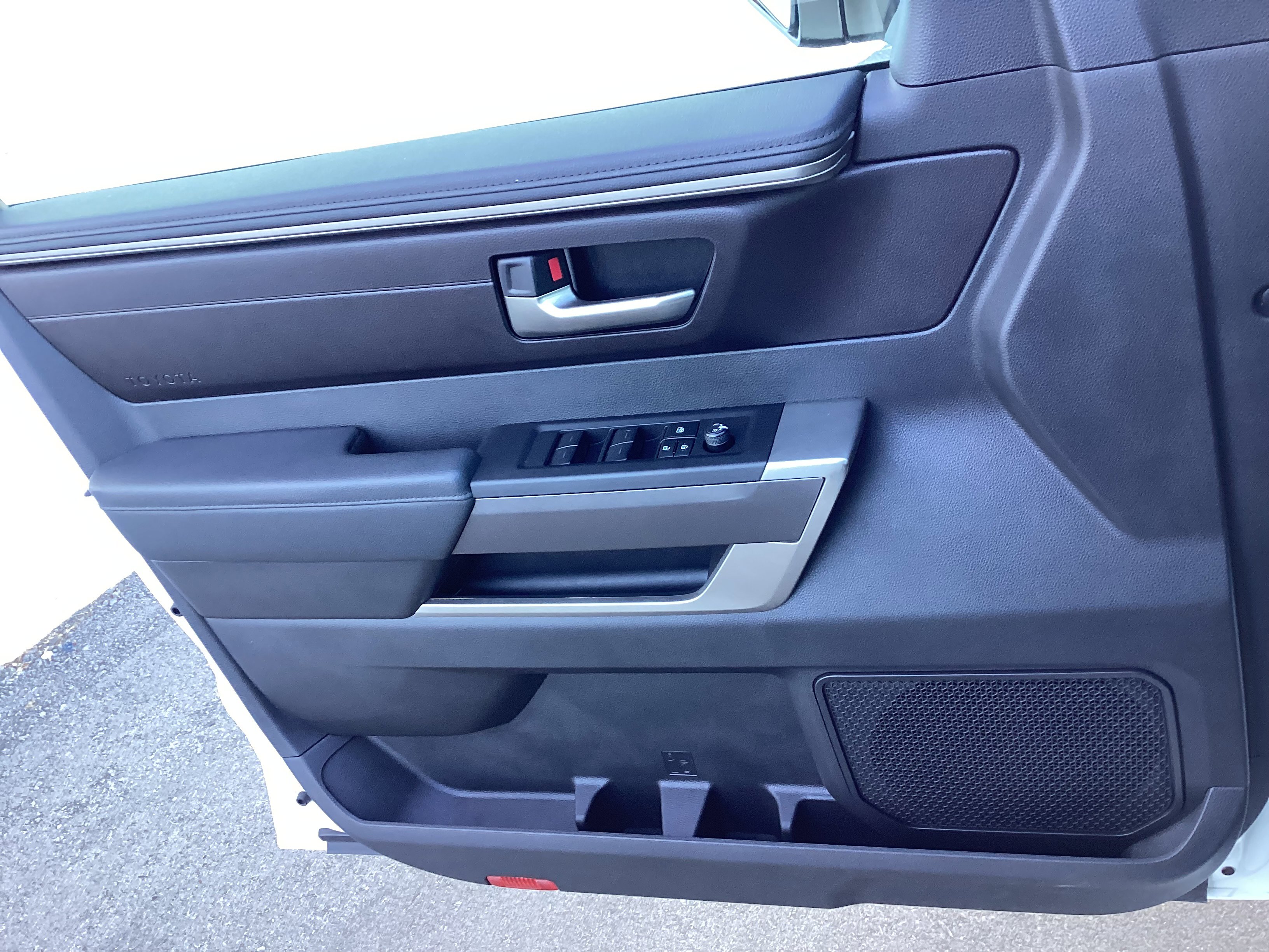 Used 2025 Toyota Tundra SR5 w/ TRD Off-Road Package image 27