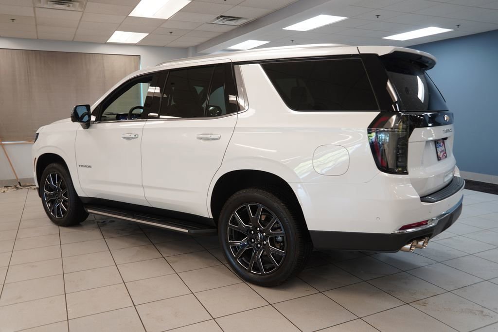 New 2025 Chevrolet Tahoe Premier w/ Sun And Tow Package AWD/4WD image 8