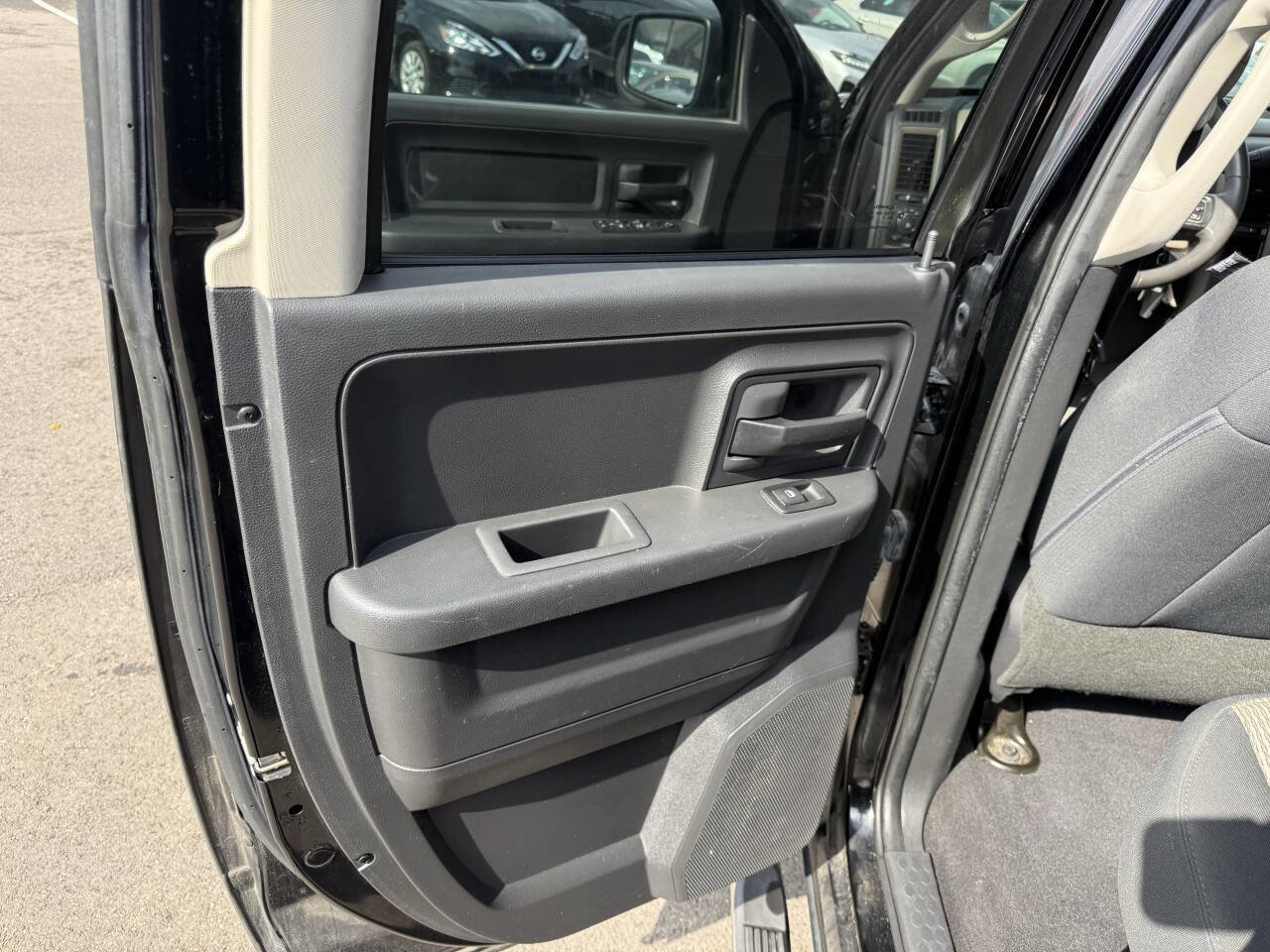 Used 2012 RAM 1500 Express image 19