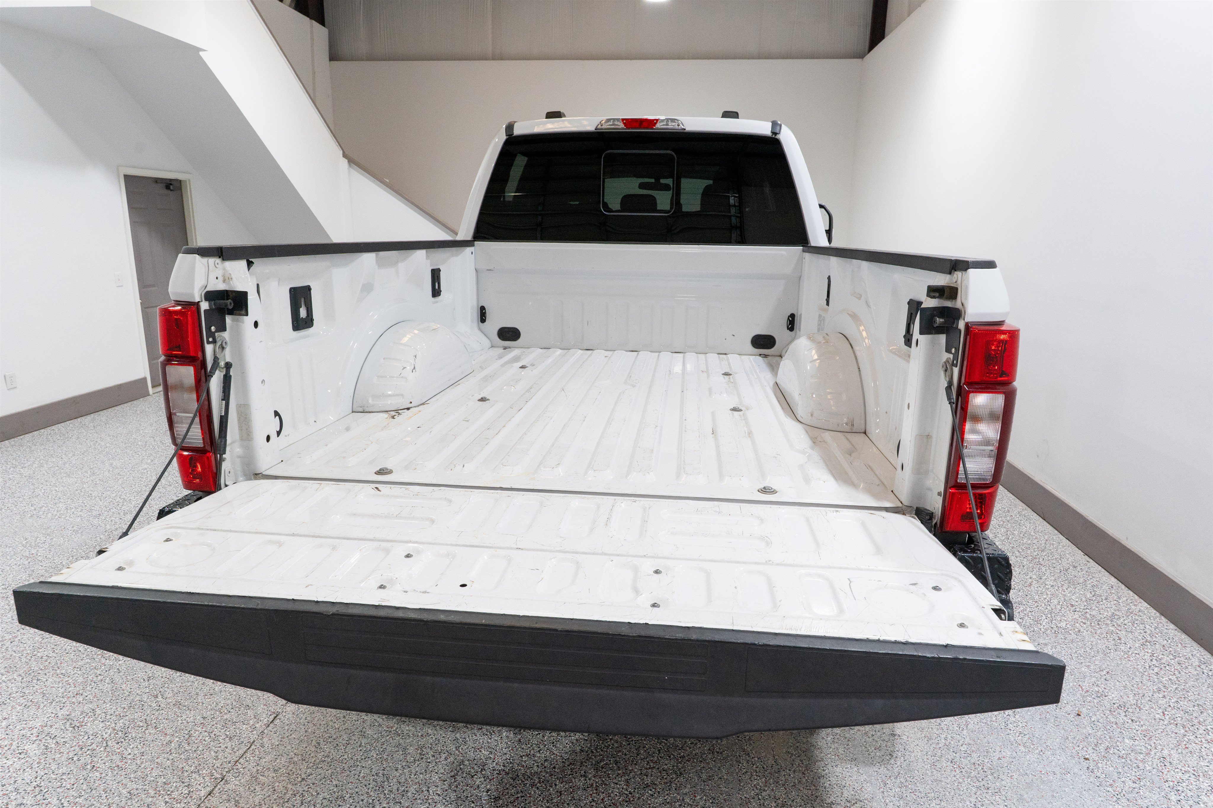 Used 2021 Ford F250 XLT w/ Tremor Off-Road Package AWD/4WD image 11