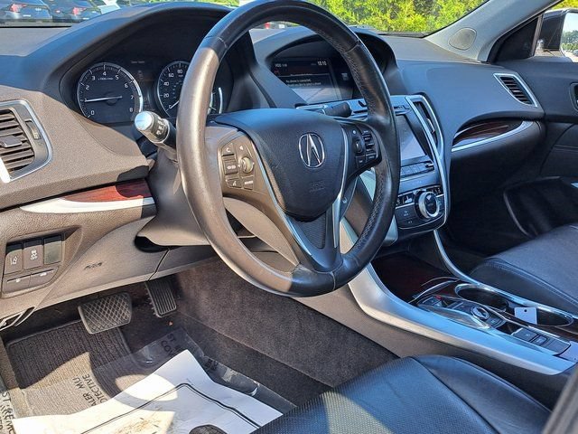 Used 2016 Acura TLX w/ Technology Package FWD image 8