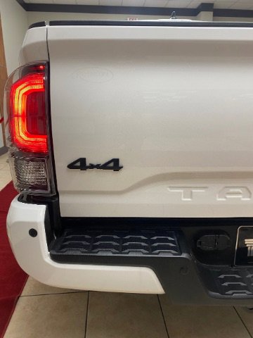 Used 2023 Toyota Tacoma TRD Pro image 31