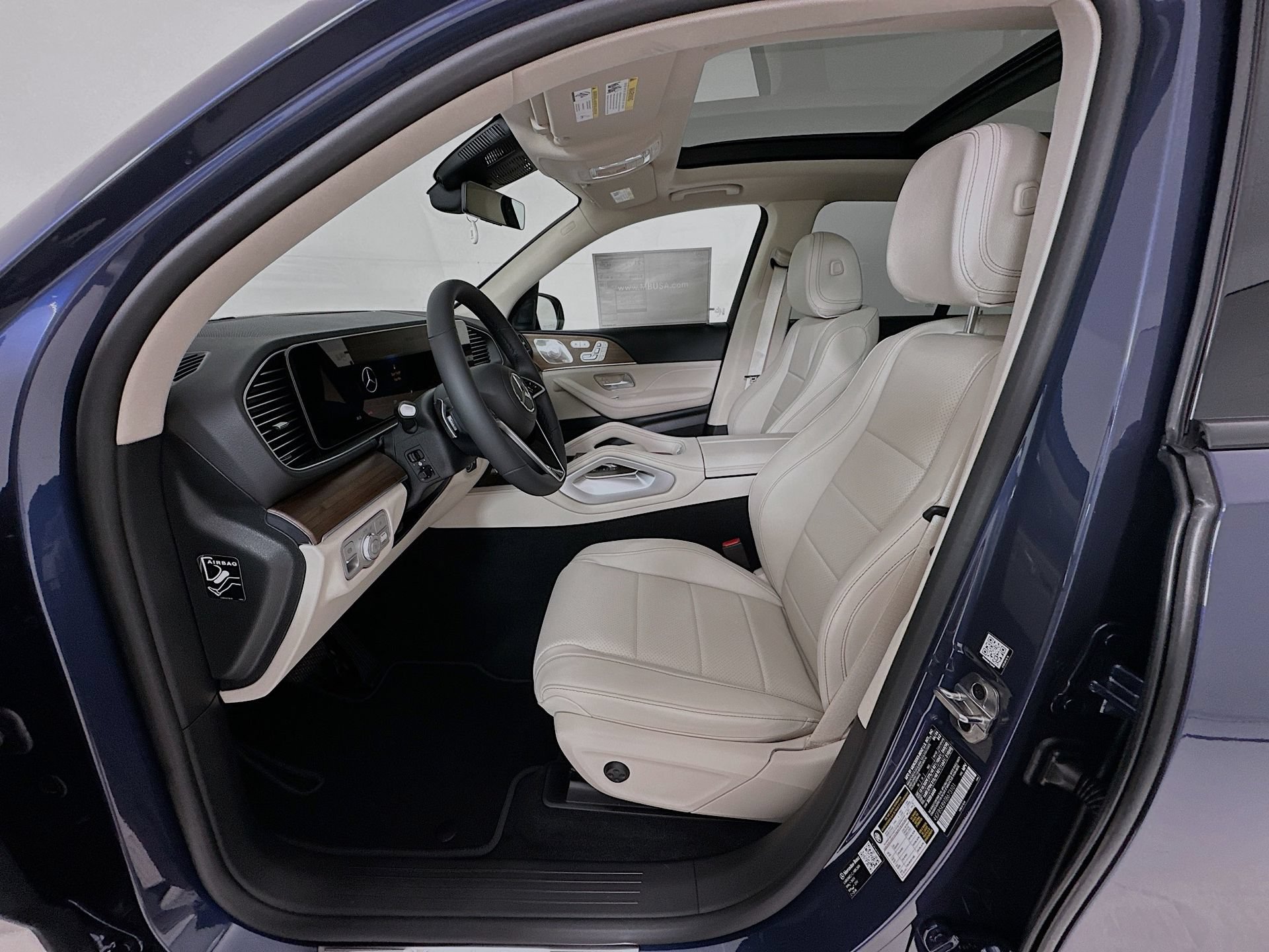 New 2026 Mercedes-Benz GLE 450 4MATIC image 23