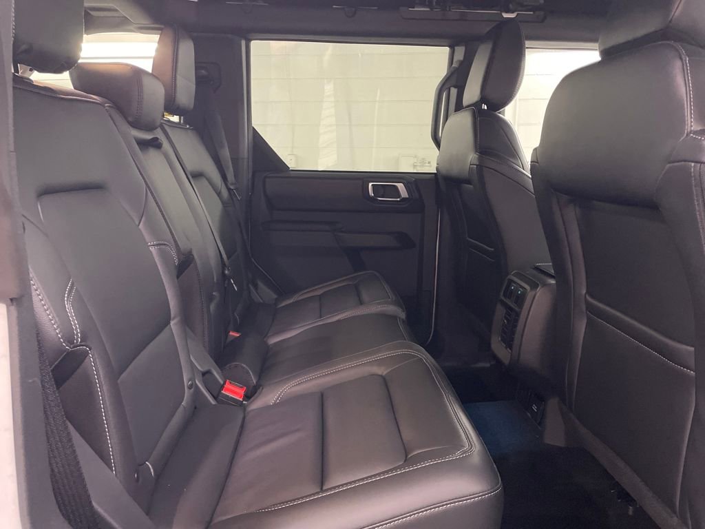 New 2025 Ford Bronco Outer Banks image 30