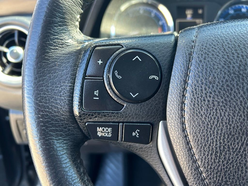 Used 2018 Toyota Corolla SE image 12