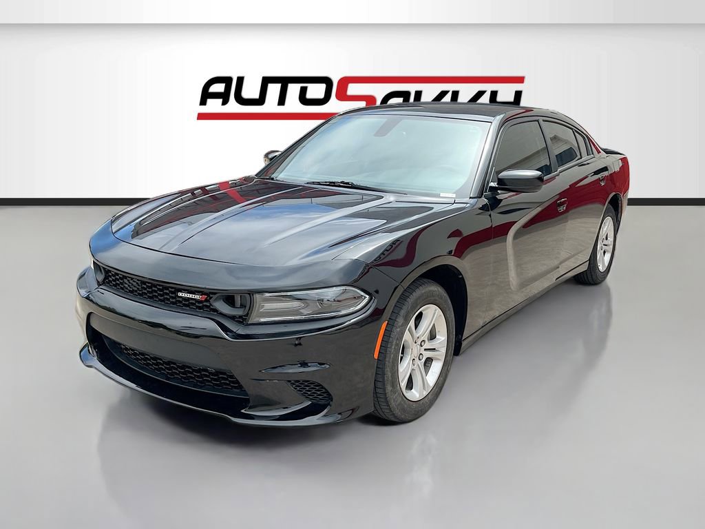 Used 2023 Dodge Charger SXT w/ Cold Weather Package RWD image 3