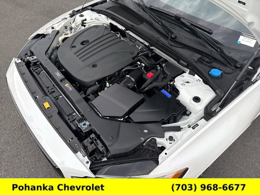 Used 2022 Volvo S60 B5 Momentum w/ Premium Package FWD image 32