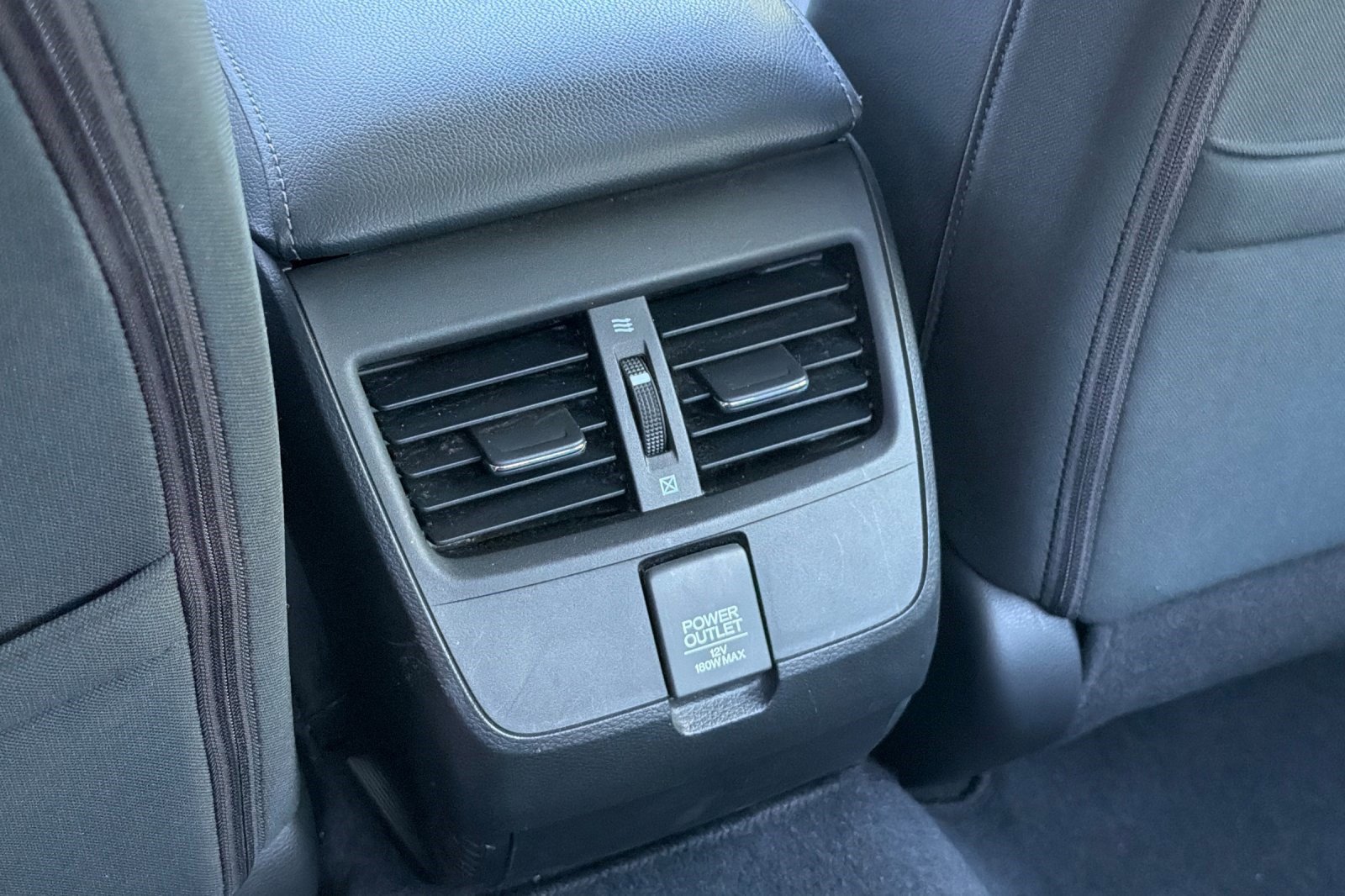 Used 2019 Honda Clarity Plug-In Hybrid image 16