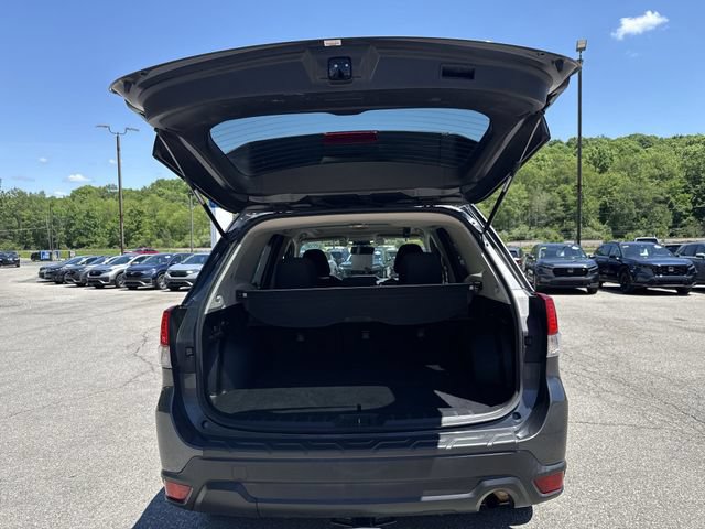 Used 2020 Subaru Forester Premium AWD/4WD image 22