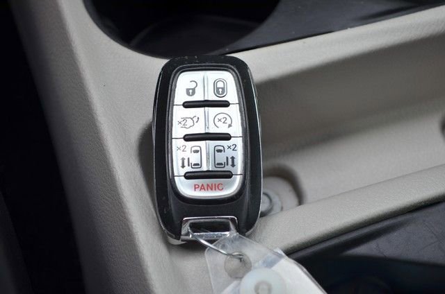 Used 2023 Chrysler Voyager LX FWD image 26