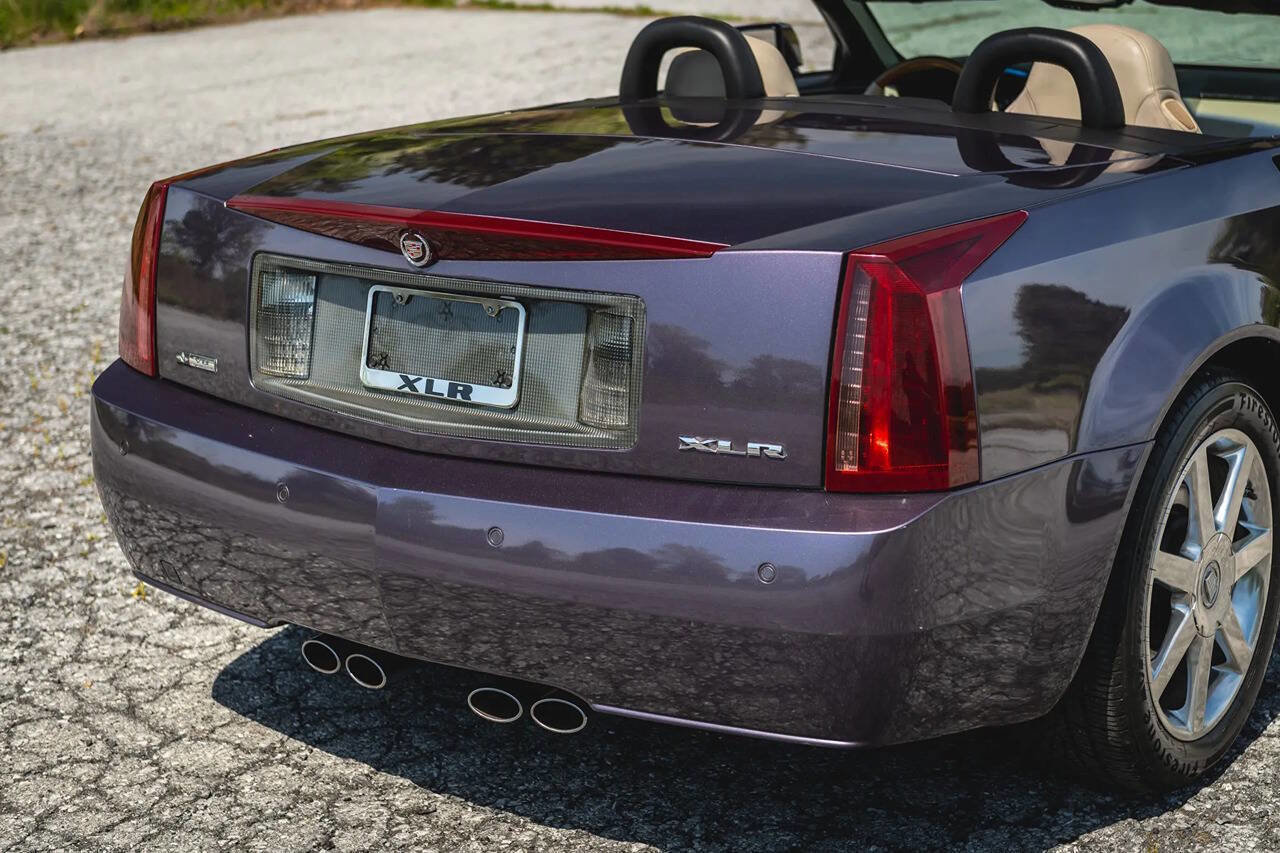 Used 2004 Cadillac XLR image 69