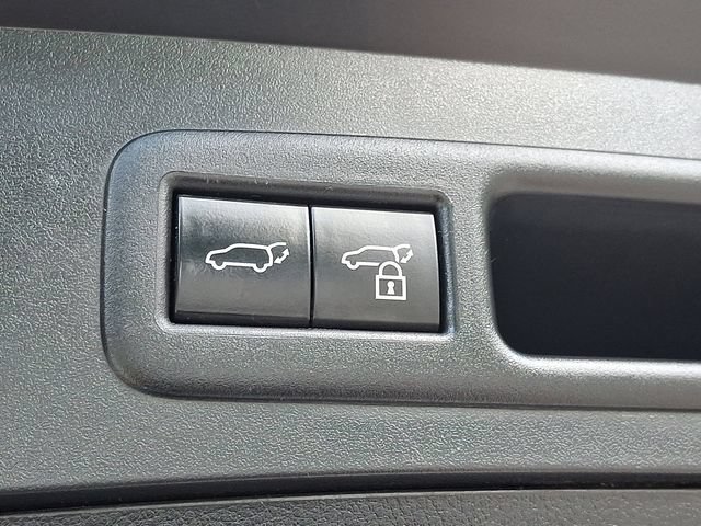 Used 2024 Lexus UX 250h F Sport AWD/4WD image 31