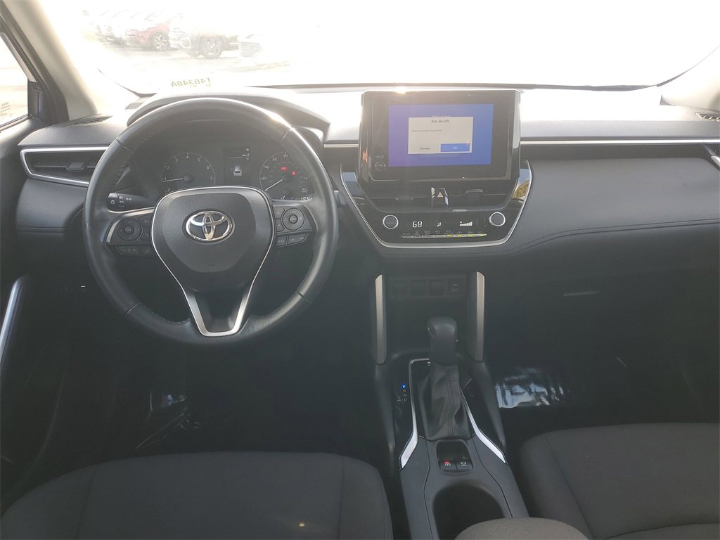 Certified 2023 Toyota Corolla Cross LE image 10