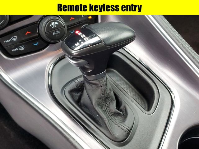 Used 2018 Dodge Challenger R/T w/ Blacktop Package image 20
