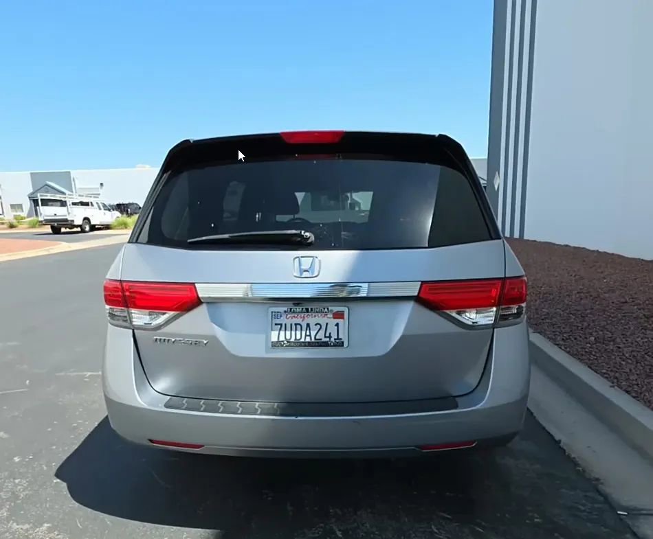 Used 2016 Honda Odyssey EX image 2
