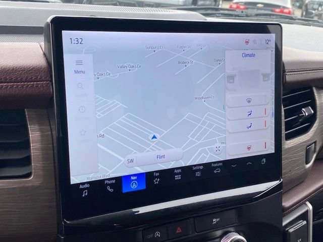 Used 2024 Ford Expedition Limited image 10