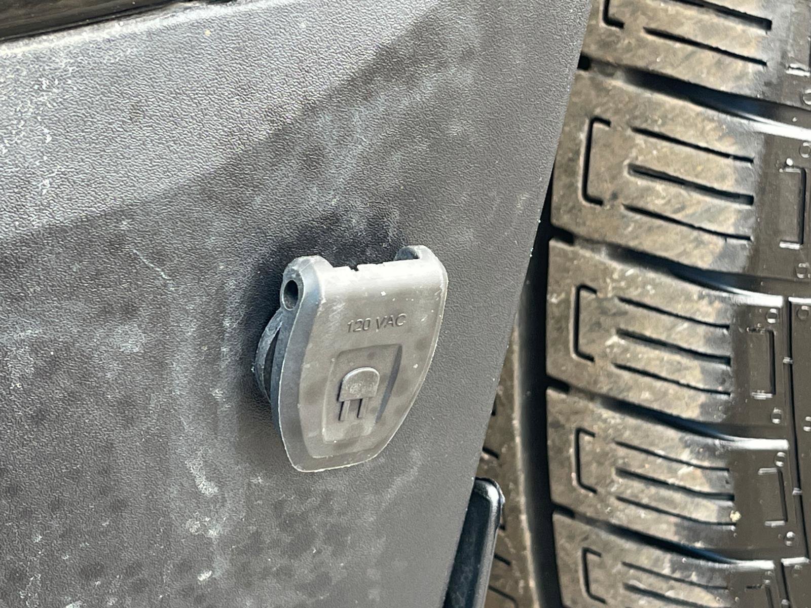 Certified 2025 GMC Terrain Elevation w/ Elevation Premium Package image 27