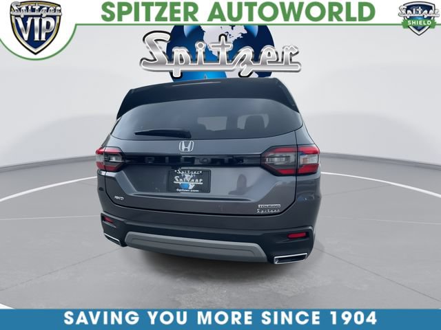 Used 2023 Honda Pilot Touring image 8
