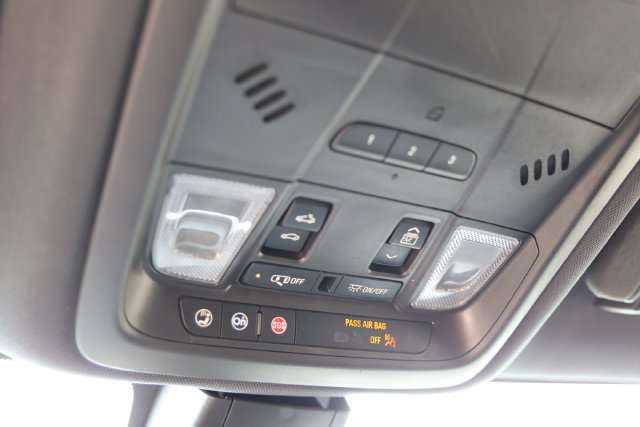 Used 2020 Chevrolet Blazer Premier w/ Driver Confidence II Package FWD image 27
