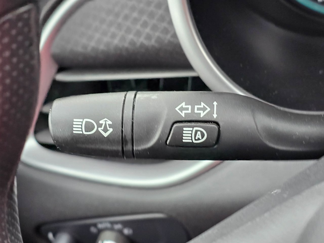 Used 2025 Chevrolet Malibu LT image 20